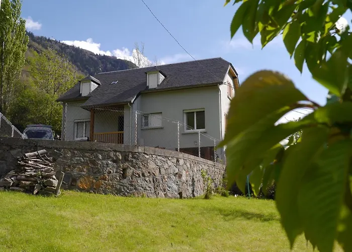 Maison De Montagne Proche Gavarnie 12-14 Personnes